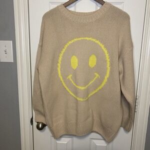 Urban Daizy Sweater Womens Small Medium‎ Happy Face Pullover Oversized Beige Tan